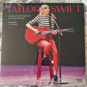 TAYLOR SWIFT 2023 CALENDAR